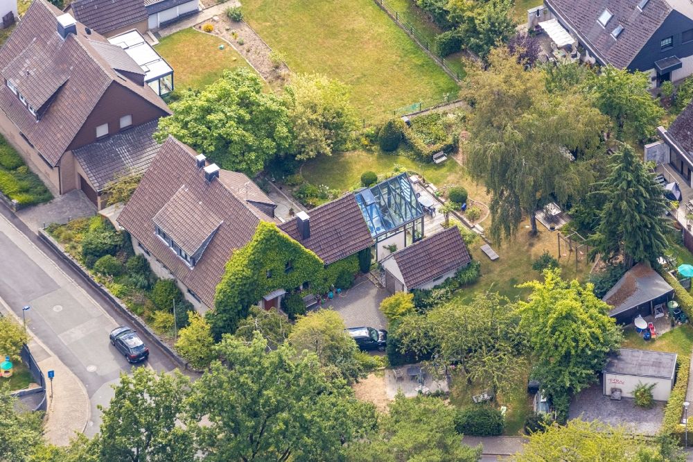 Aerial photograph Halingen - Single-family residential area of settlement on Ritterschausstrasse corner on Fohrengraben in Halingen in the state North Rhine-Westphalia, Germany