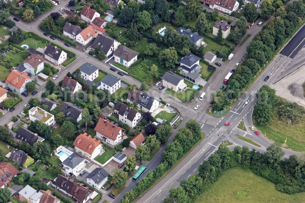 Aerial photograph Gräfelfing - Single-family residential area of settlement Heitmeiersiedlung in Graefelfing in the state Bavaria, Germany