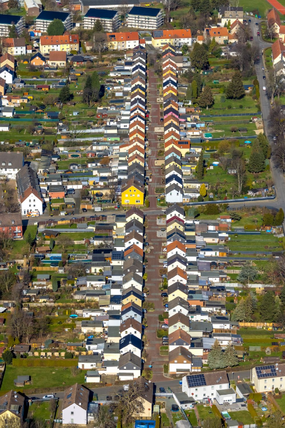 Unna from above - Residential area of a single-family house settlement, historical colliery settlement on Friedrichstrasse in Unna, North Rhine-Westphalia, Germany