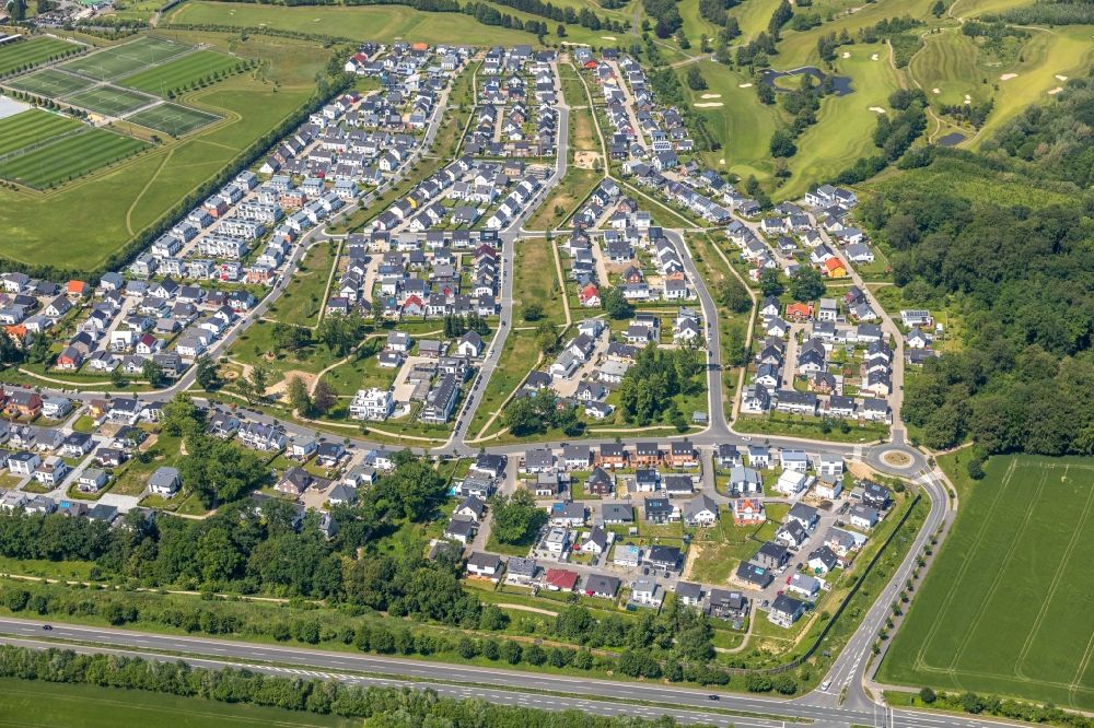 Aerial image Dortmund - Single-family residential area of settlement Hohenbuschei on Elisabeth-Selbert-Bogen in the district Brackel in Dortmund in the state North Rhine-Westphalia, Germany