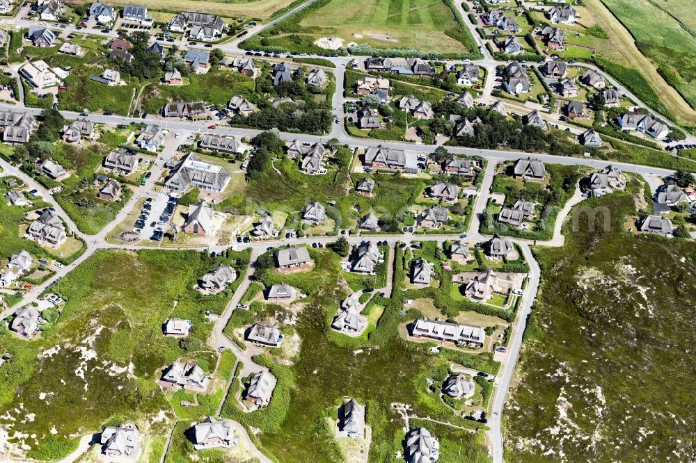 Aerial photograph Sylt - Single-family residential area of settlement and Hotels in Sylt in the state Schleswig-Holstein, Germany