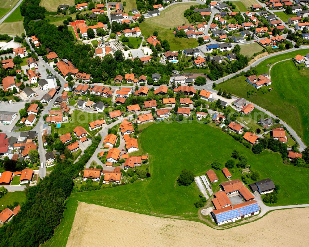 Kastl from above - Single-family residential area of settlement in Kastl in the state Bavaria, Germany