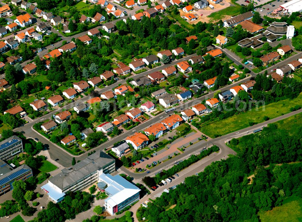 Aerial photograph Kirchheimbolanden - Single-family residential area of settlement in Kirchheimbolanden in the state Rhineland-Palatinate, Germany