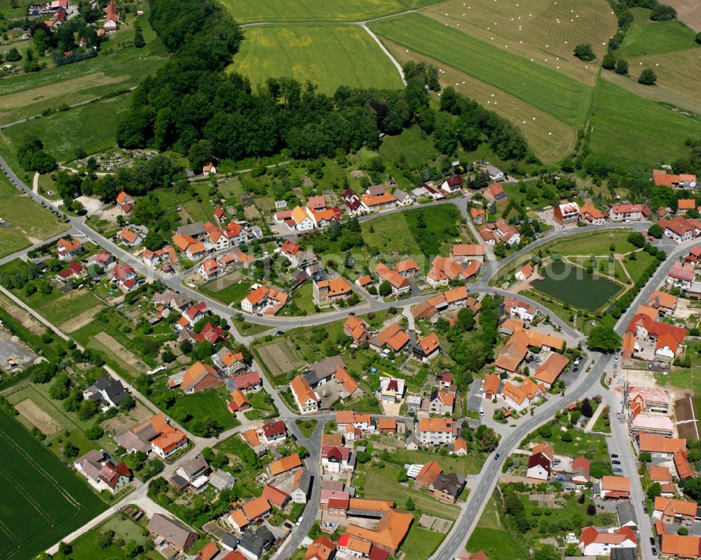 Kirchohmfeld from the bird's eye view: Single-family residential area of settlement in Kirchohmfeld in the state Thuringia, Germany