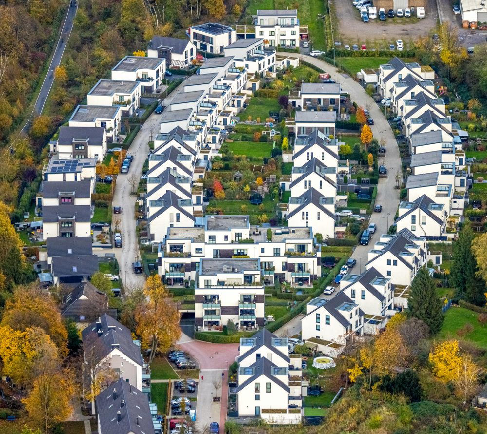 Aerial photograph Bochum - Residential area of detached housing estate MARKASCHER BOGEN in Weitmar in Bochum in the state North Rhine-Westphalia, Germany