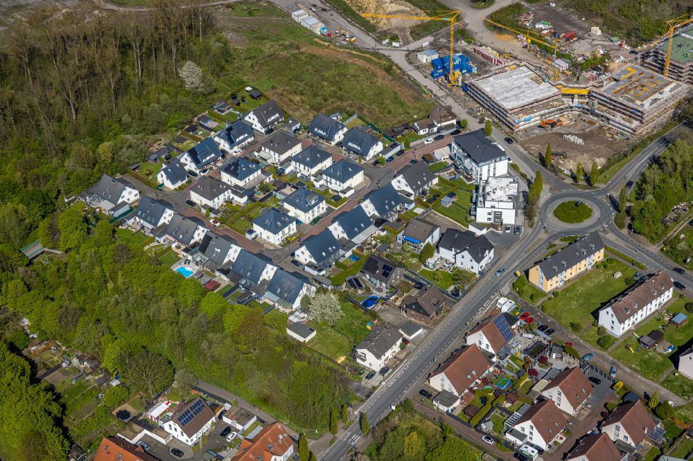 Aerial image Bergkamen - Residential area of single-family settlement on street Unter den Telgen in the district Weddinghofen in Bergkamen at Ruhrgebiet in the state North Rhine-Westphalia, Germany