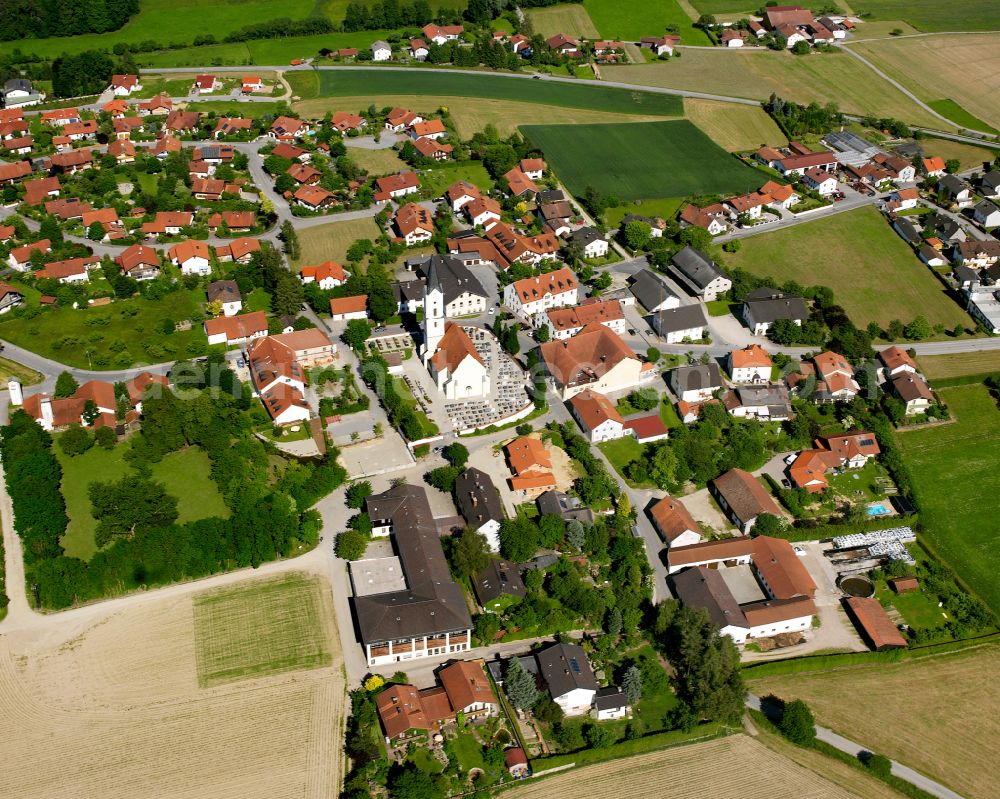 Aerial image Pleiskirchen - Single-family residential area of settlement in Pleiskirchen in the state Bavaria, Germany