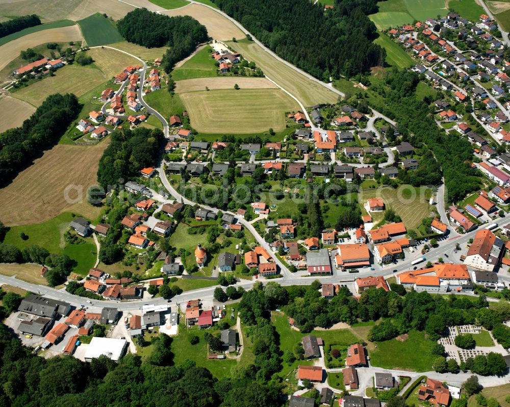 Aerial photograph Reischach - Single-family residential area of settlement in Reischach in the state Bavaria, Germany