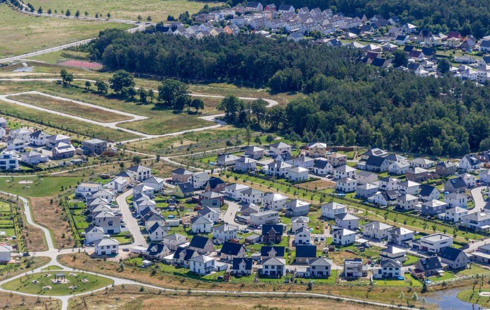 Ludwigsfelde from above - Residential area of detached housing estate on Sartrering in district Ludwigsdorf in Ludwigsfelde in the state Brandenburg, Germany