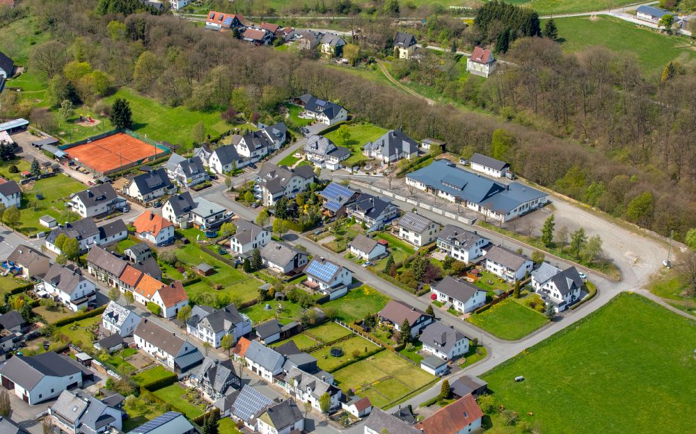 Scharfenberg from above - Residential area of single-family settlement in Scharfenberg in the state North Rhine-Westphalia, Germany