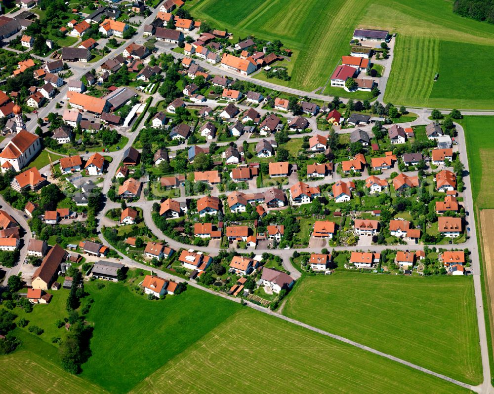 Aerial photograph Steinhausen an der Rottum - Single-family residential area of settlement in Steinhausen an der Rottum in the state Baden-Wuerttemberg, Germany