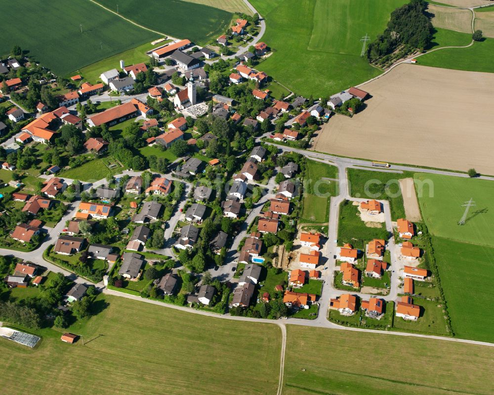 Tyrlaching from above - Single-family residential area of settlement in Tyrlaching in the state Bavaria, Germany