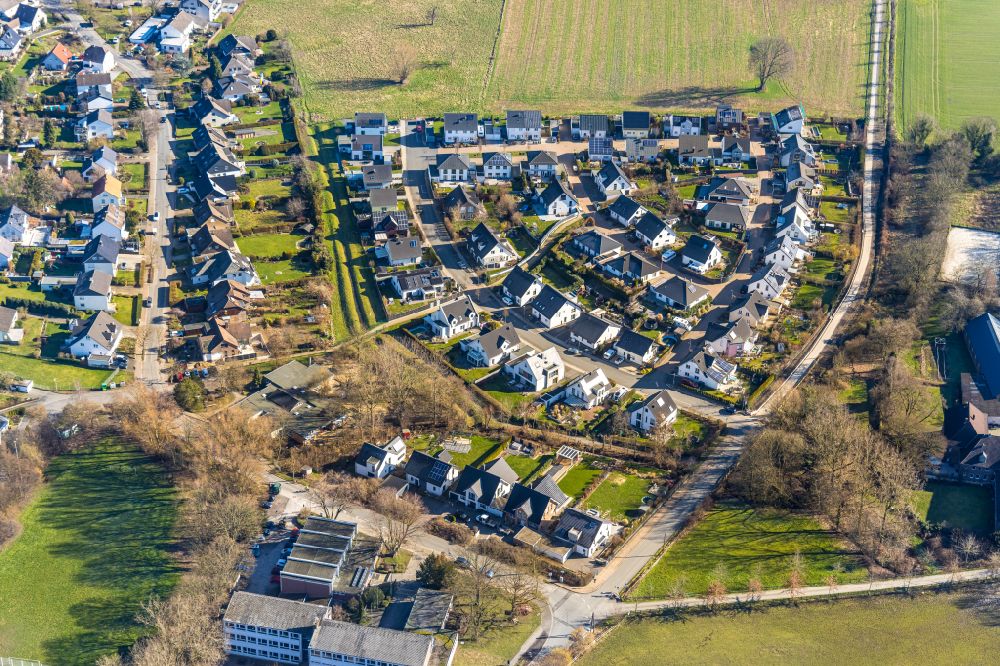 Aerial image Unna - Single-family residential area of settlement on Lange Jupp Weg - Hermann-Osthoff-Strasse - Liedbachstrasse in Unna in the state North Rhine-Westphalia, Germany