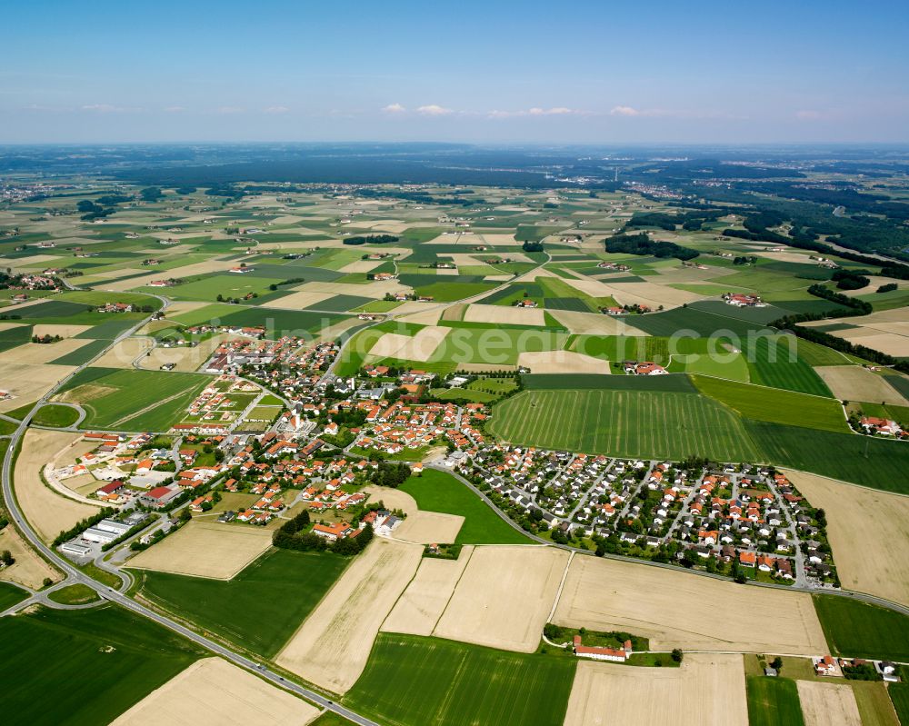 Unterneukirchen from the bird's eye view: Single-family residential area of settlement in Unterneukirchen in the state Bavaria, Germany