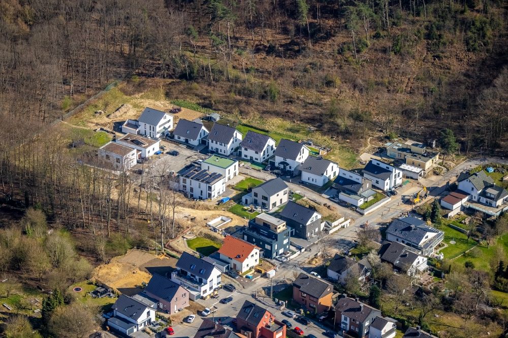 Witten from the bird's eye view: Single-family residential area of settlement on Waldstrasse in Witten at Ruhrgebiet in the state North Rhine-Westphalia, Germany