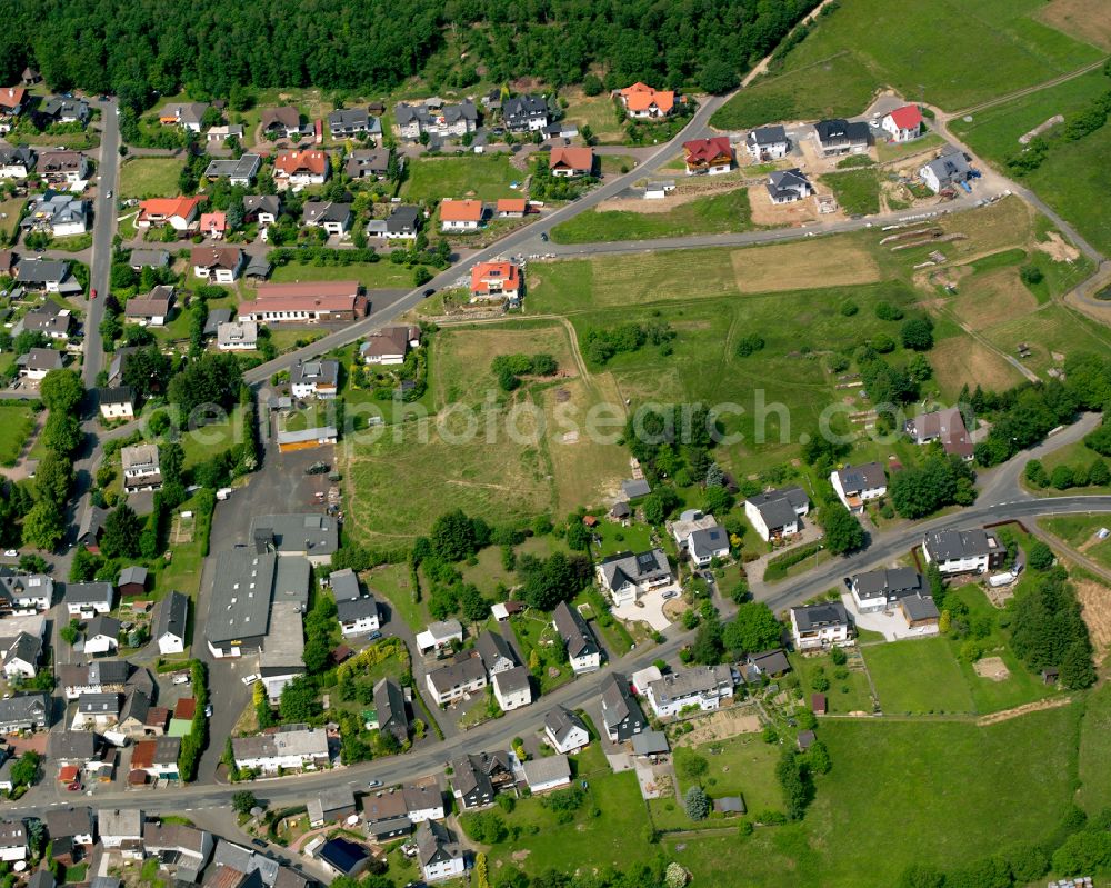 Weidelbach from above - Single-family residential area of settlement in Weidelbach in the state Hesse, Germany