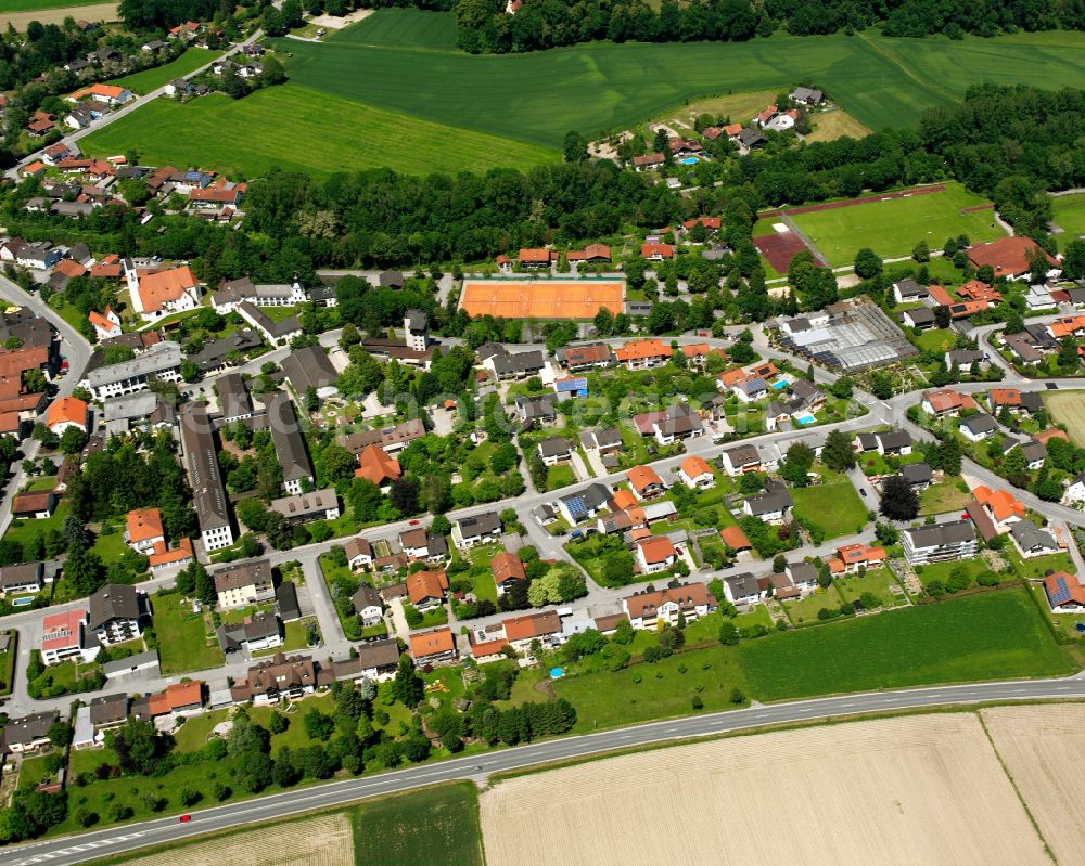 Aerial image Winhöring - Single-family residential area of settlement in Winhöring in the state Bavaria, Germany