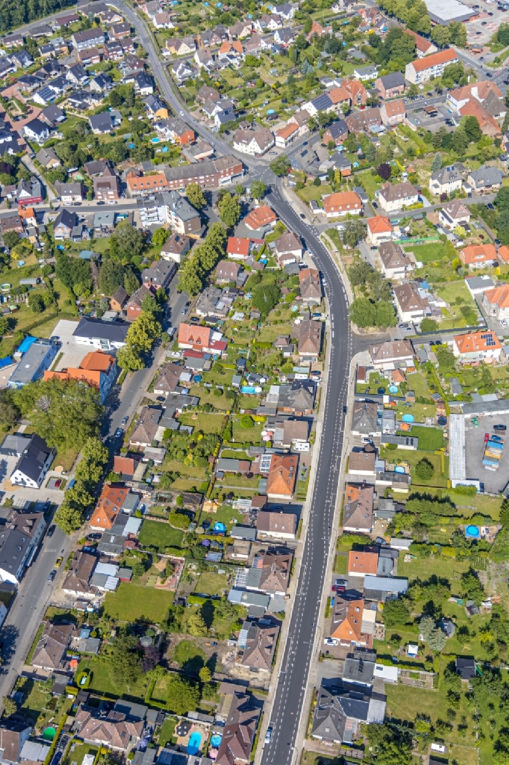 Hamm from above - Single-family residential area of settlement between Am Haemmschen and Bockelweg in the district Heessen in Hamm in the state North Rhine-Westphalia, Germany