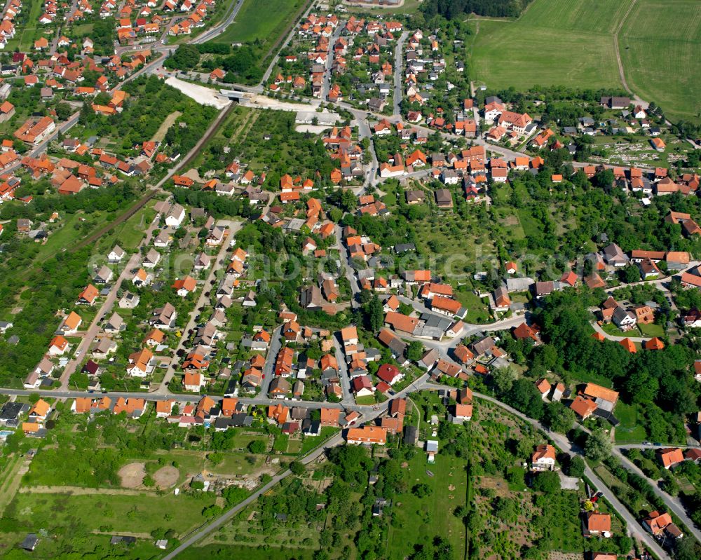 Darlingerode from above - Residential areas on the edge of agricultural land in Darlingerode in the state Saxony-Anhalt, Germany