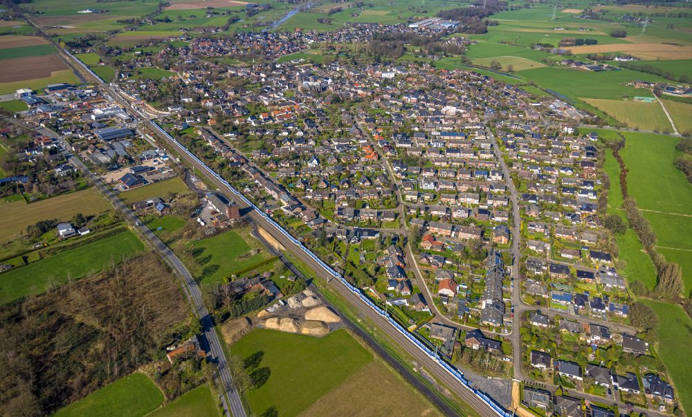 Aerial image Haldern - Residential areas on the edge of agricultural land in Haldern in the state North Rhine-Westphalia, Germany