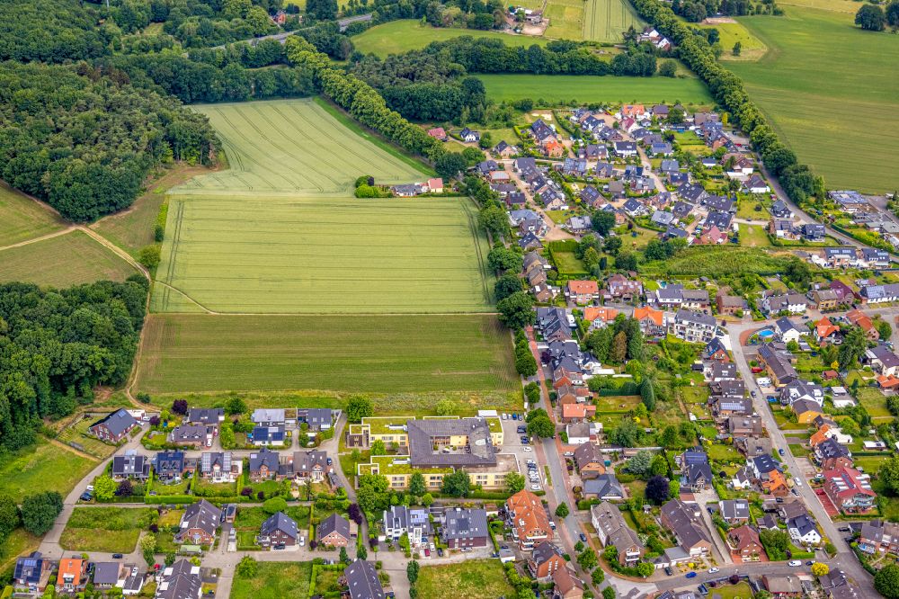 Aerial image Haltern am See - Residential areas on the edge of agricultural land in Haltern am See at Ruhrgebiet in the state North Rhine-Westphalia, Germany