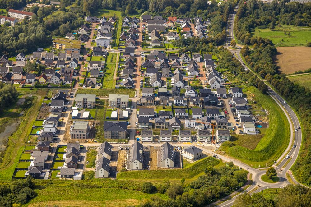 Aerial photograph Hamm - Residential areas on the edge of agricultural land in the district Heessen in Hamm at Ruhrgebiet in the state North Rhine-Westphalia, Germany