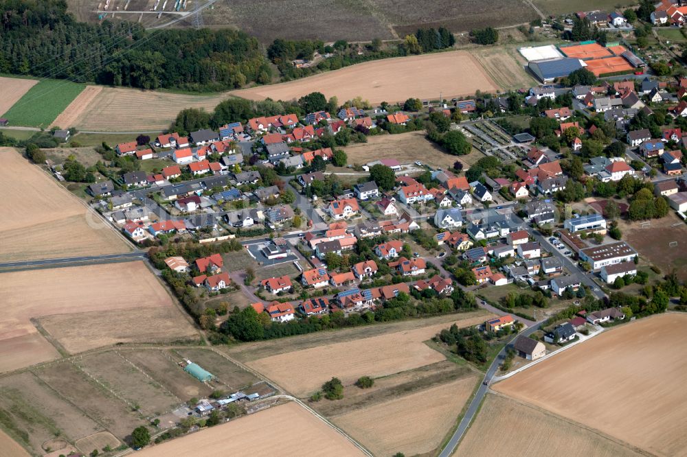 Wiesenfeld from above - Residential areas on the edge of agricultural land in Wiesenfeld in the state Bavaria, Germany