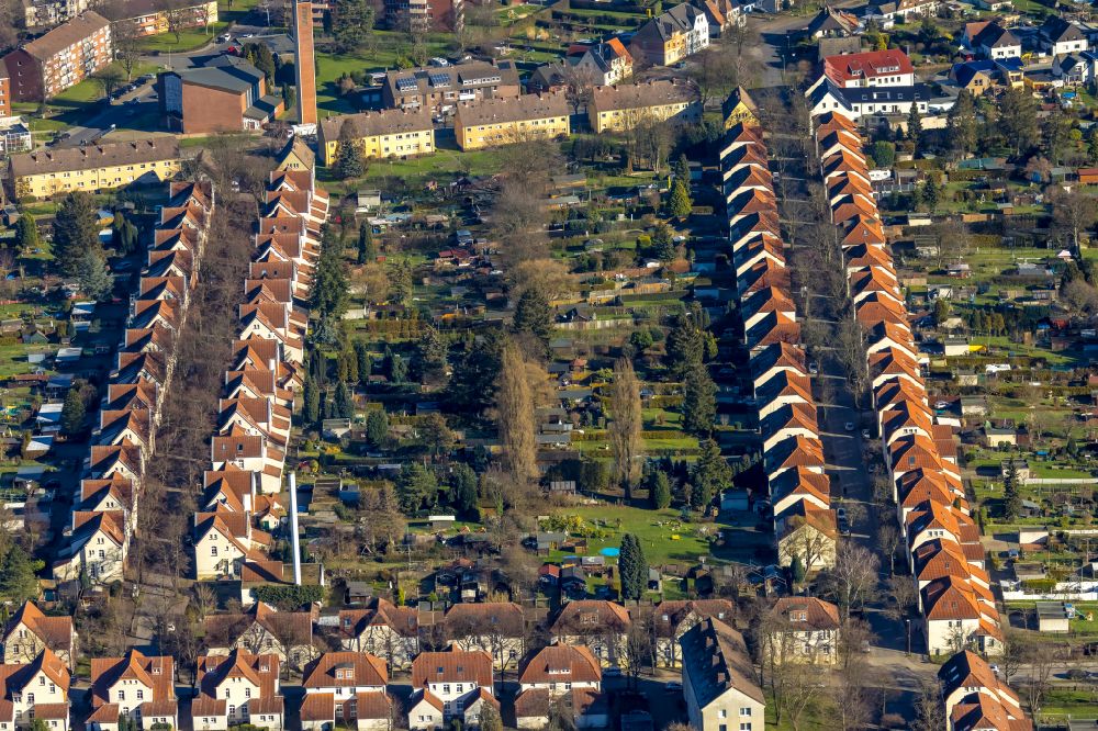 Aerial image Lünen - Residential area of the multi-family house settlement Alte Kolonie Brambauer in Luenen in the state North Rhine-Westphalia