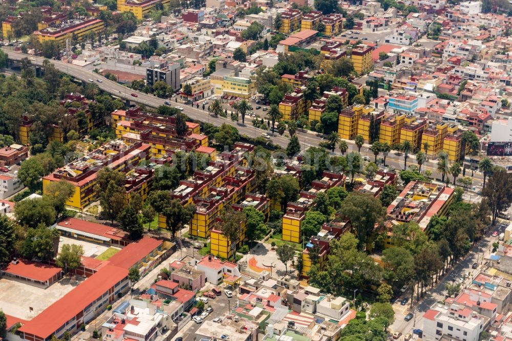 Aerial photograph Ciudad de Mexico - Residential area of the multi-family house settlement in Ciudad de Mexico in Mexico