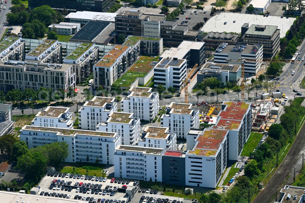 Aerial photograph Darmstadt - Residential area of the multi-family house settlement on street Haardtring in Darmstadt in the state Hesse, Germany