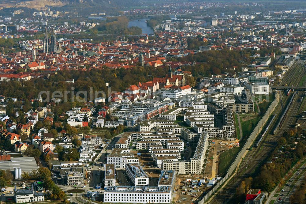 Regensburg from the bird's eye view: Residential area of a??a??a multi-family housing estate Das DOeRNBERG in the district of Westviertel in the district Westviertel in Regensburg in the state of Bavaria, Germany