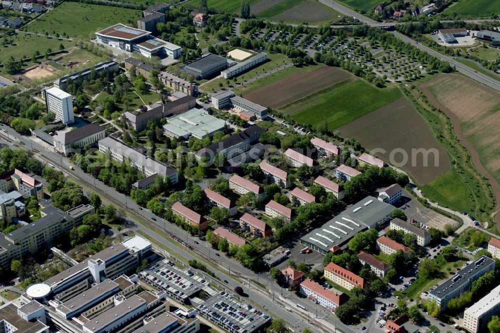 Aerial image Erfurt - Residential area of the multi-family house settlement on EVAG Betriebshof Nordhaeuser Strasse on Elbestrasse in the district Andreasvorstadt in Erfurt in the state Thuringia, Germany