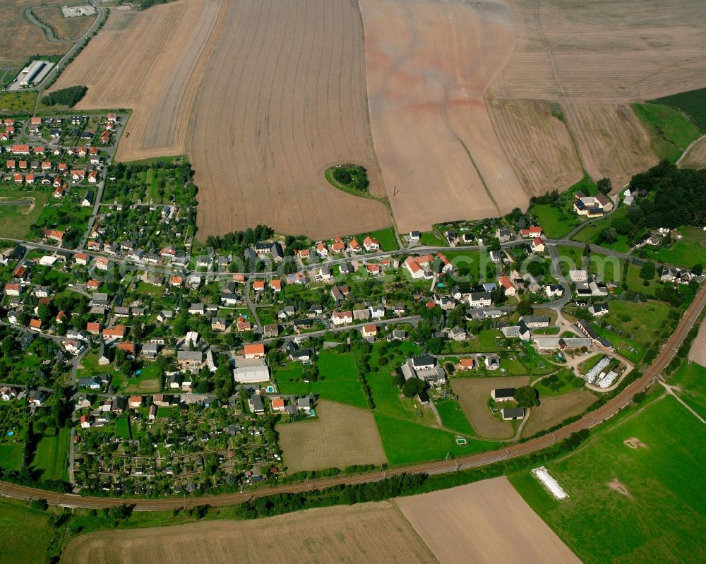 Aerial photograph Hilbersdorf - Residential area of the multi-family house settlement in Hilbersdorf in the state Saxony, Germany