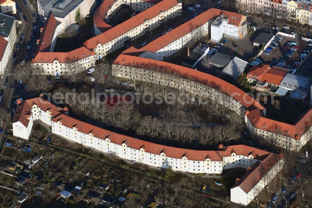 Aerial photograph Halle (Saale) - Residential area of the multi-family house settlement on Johannesplatz in Halle (Saale) in the state Saxony-Anhalt, Germany