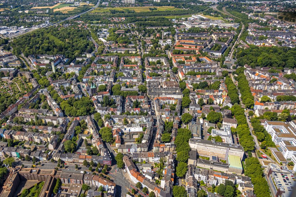 Dortmund from above - residential area of the multi-family house settlement along the Arneckestrasse in Dortmund at Ruhrgebiet in the state North Rhine-Westphalia, Germany