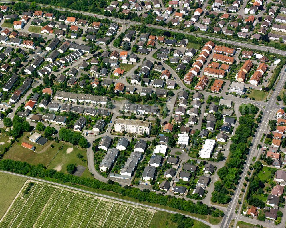 Aerial image Leopoldshafen - Residential area of the multi-family house settlement in Leopoldshafen in the state Baden-Wuerttemberg, Germany