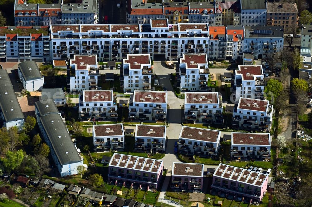 Aerial image Berlin - Residential area of the multi-family house settlement Das Lichtenhain of BUWOG Group in the district Lichtenberg in Berlin, Germany