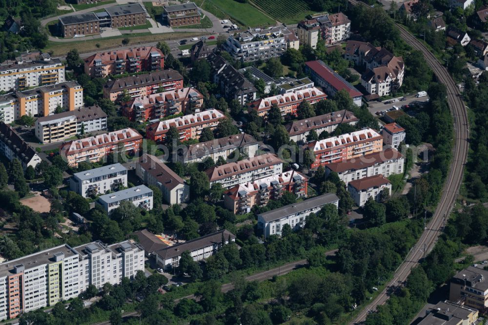 Aerial photograph Freiburg im Breisgau - Residential area of the multi-family house settlement Merzhausener Strasse in the district Wiehre in Freiburg im Breisgau in the state Baden-Wuerttemberg, Germany