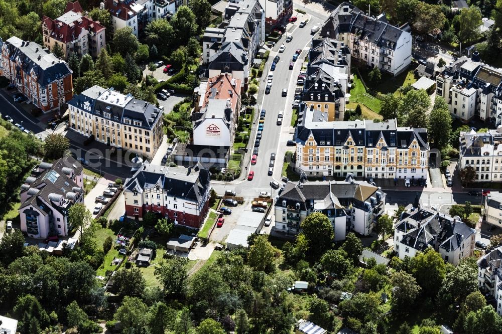 Plauen from the bird's eye view: Residential area of the multi-family house settlement on Neundorfer Str. in Plauen in the state Saxony, Germany
