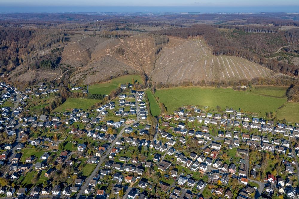 Oeventrop from the bird's eye view: Residential area of the multi-family house settlement in Oeventrop in the state North Rhine-Westphalia, Germany