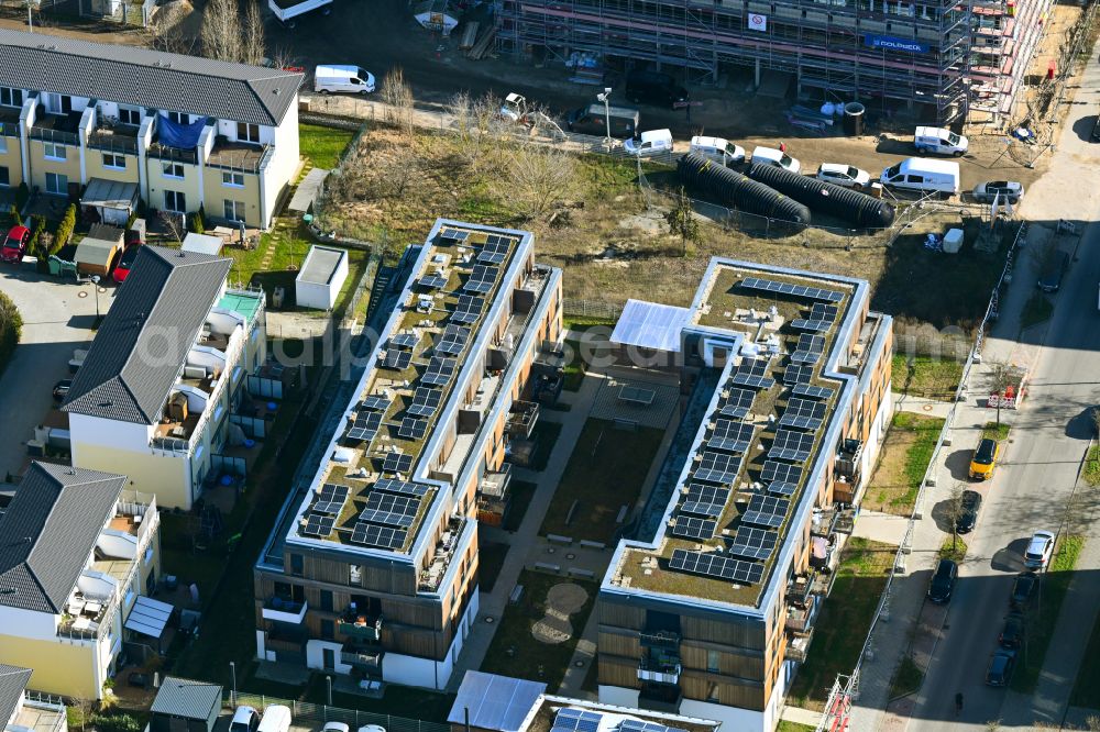 Aerial photograph Berlin - Residential area of the multi-family house settlement on street Schleizer Strasse in the district Hohenschoenhausen in Berlin, Germany