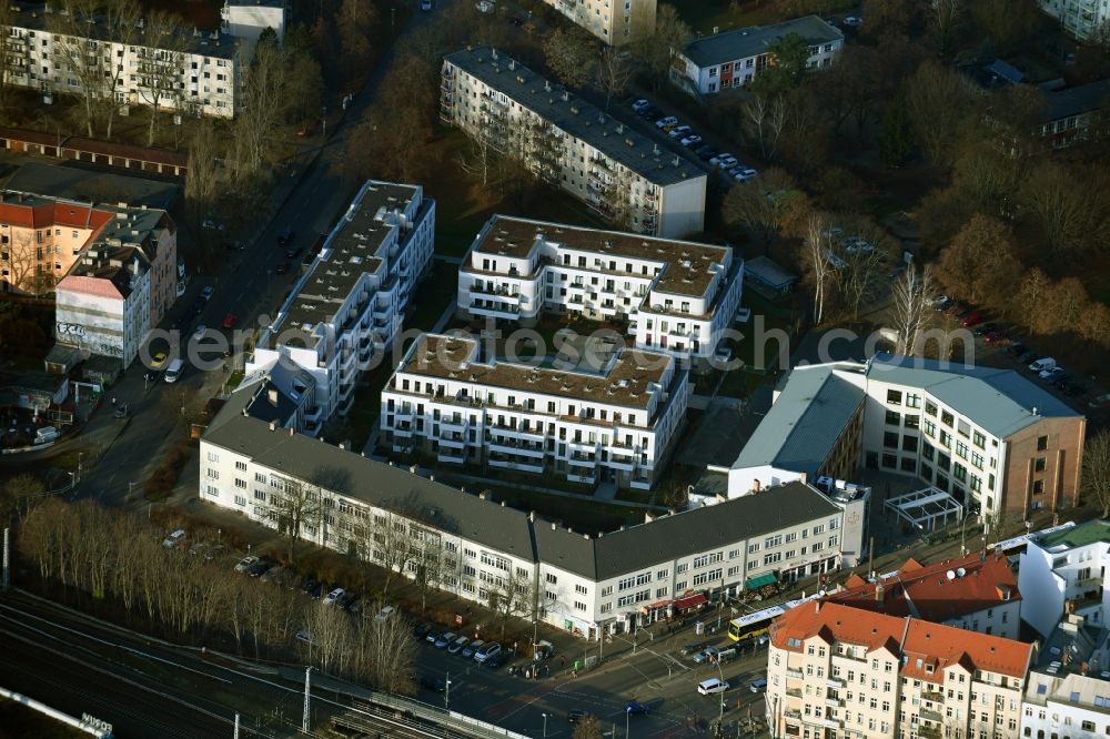 Berlin from above - Residential site with multi-family housing development- on the Alte Kaulsdorfer Strasse in the district Koepenick in Berlin, Germany