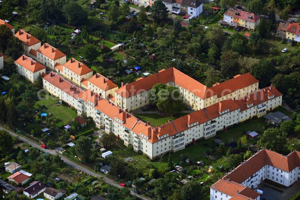 Aerial photograph Berlin - Residential area of a multi-family house settlement in the district Niederschoeneweide in Berlin, Germany
