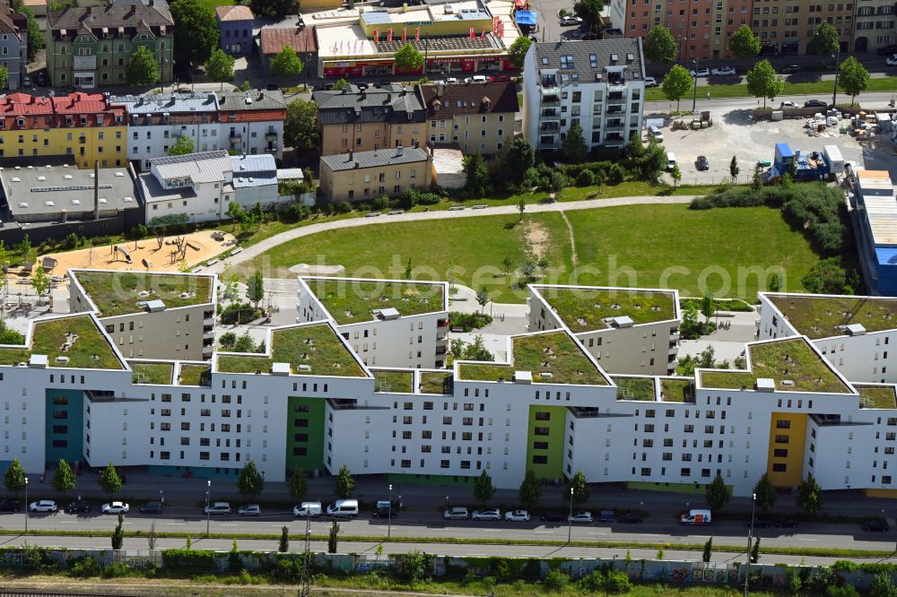 München from above - Residential area of the multi-family house settlement on Kafler Strasse in the district Pasing-Obermenzing in Munich in the state Bavaria, Germany