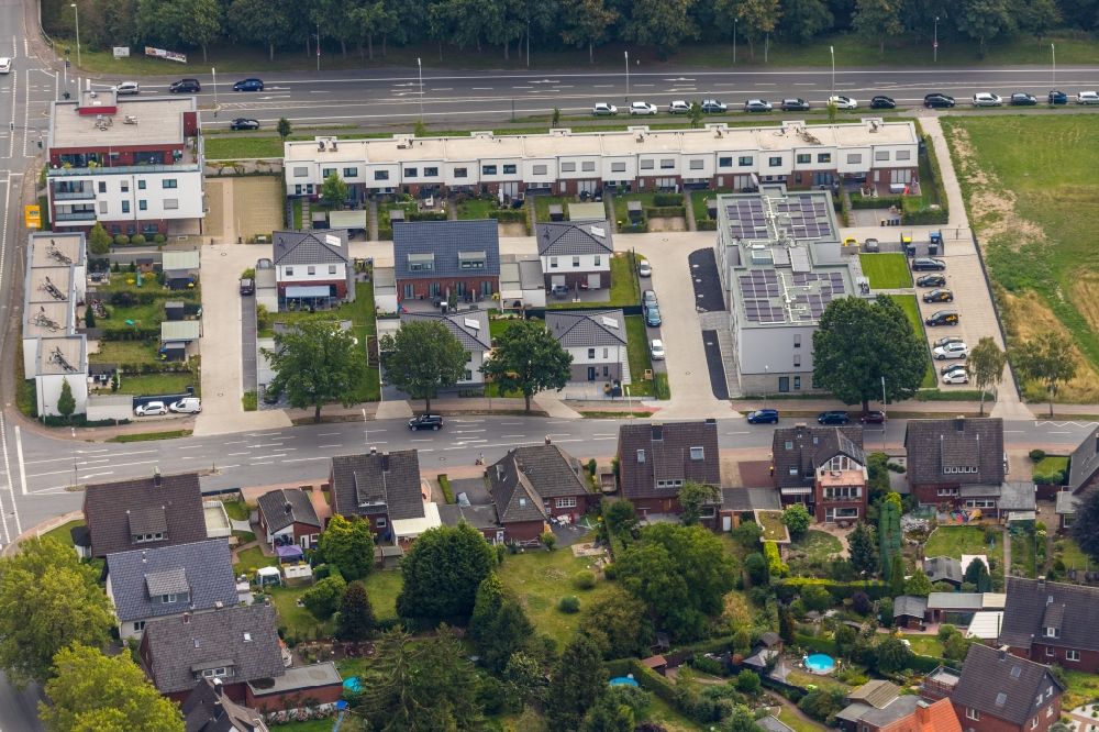 Aerial image Werne - Residential area of a multi-family house settlement in the district Ruhr Metropolitan Area at the Grafenweg in Werne in the state North Rhine-Westphalia