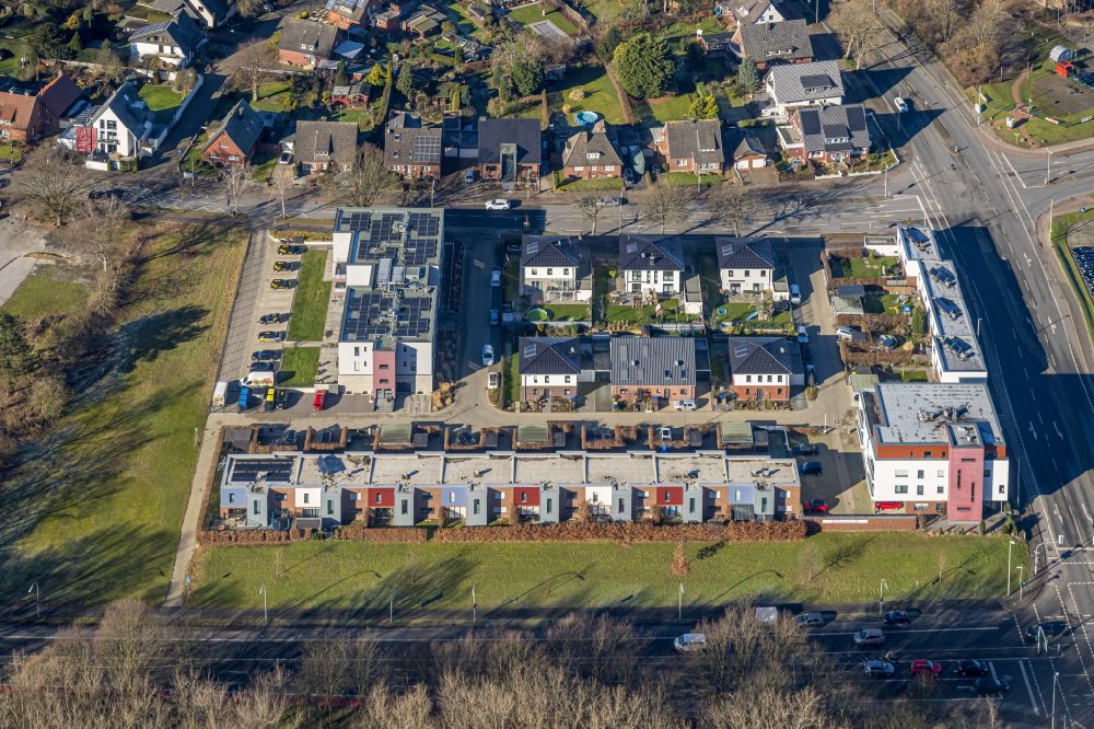 Werne from the bird's eye view: Residential area of a multi-family house settlement in the district Ruhr Metropolitan Area at the Grafenweg in Werne in the state North Rhine-Westphalia