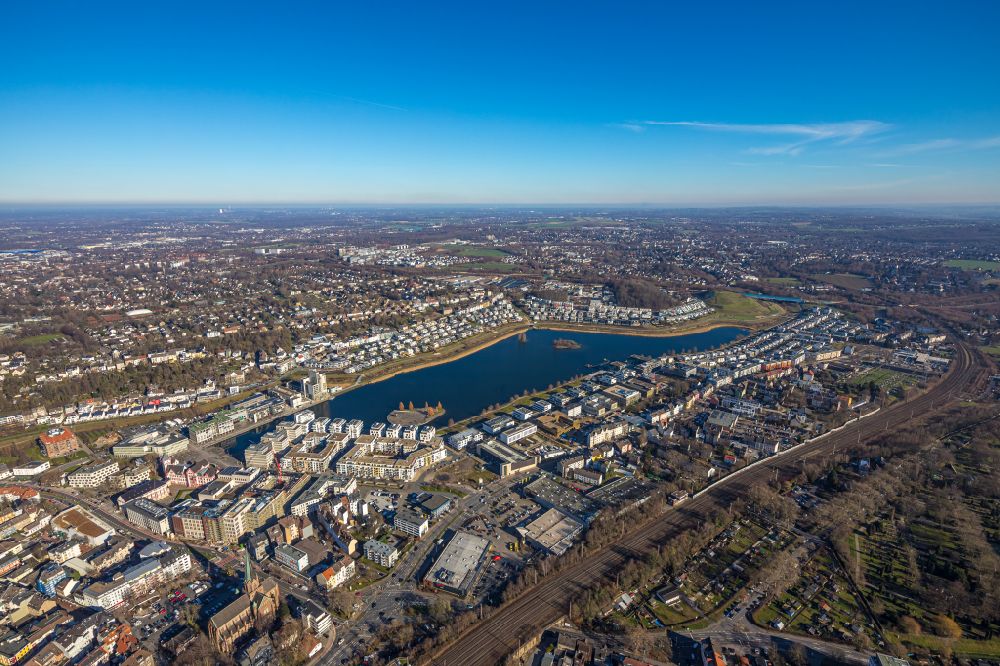 Aerial image Dortmund - Residential area of the multi-family house Settlement at shore Areas of lake Phoenixsee in Dortmund in the state North Rhine-Westphalia, Germany