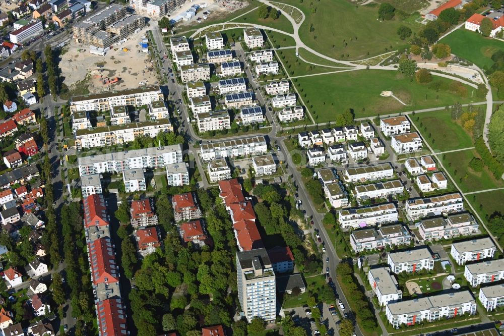 Augsburg from above - Residential area of the multi-family house settlement on Reeseallee - Langemarckstrasse in the district Kriegshaber in Augsburg in the state Bavaria, Germany