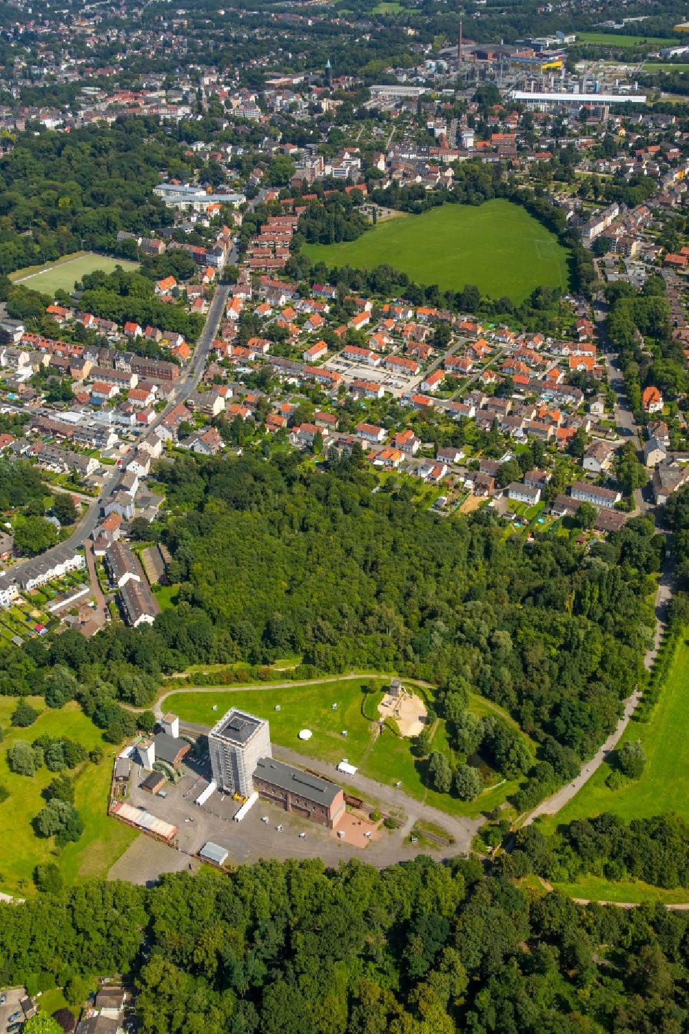 Aerial image Herne - Residential area of the multi-family house settlement Siedlung at the Hordeler street in Bochum in the state North Rhine-Westphalia