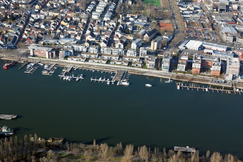 Wiesbaden from above - Residential area of a multi-family house settlement with yacht moorings on the bank and river of the Rhine river in the Schierstein Harbour in Wiesbaden in the state Hesse, Germany